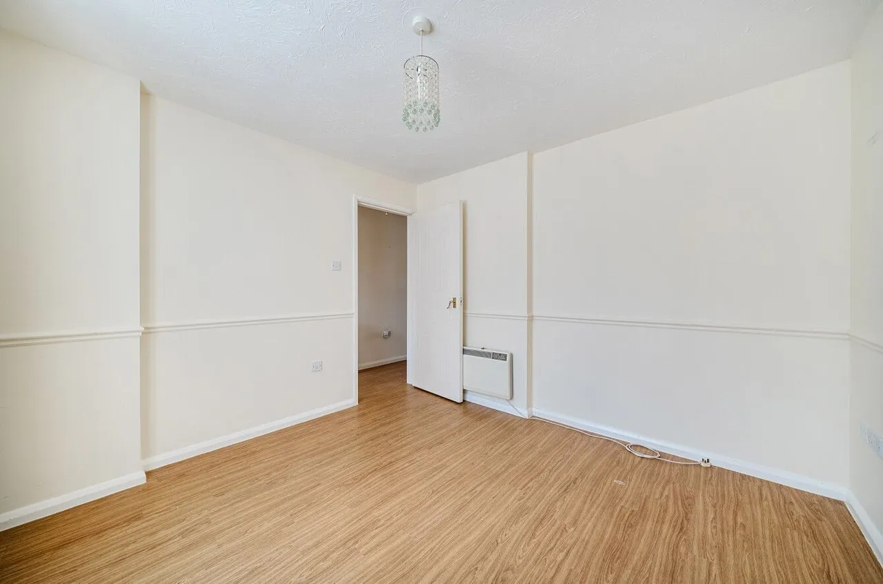 Camellia Drive, Warminster, BA12, photo 7