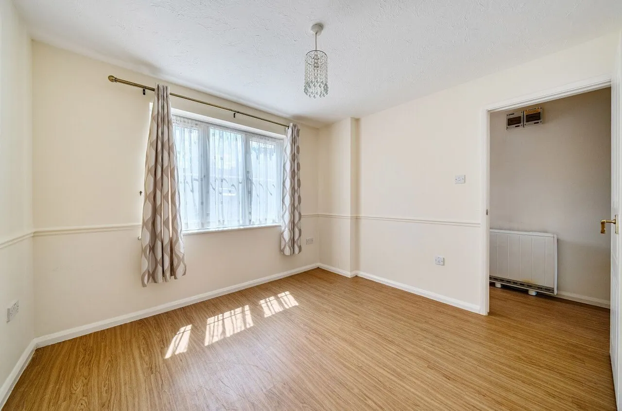 Camellia Drive, Warminster, BA12, photo 8