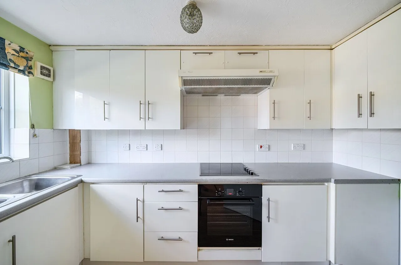 Camellia Drive, Warminster, BA12, photo 11