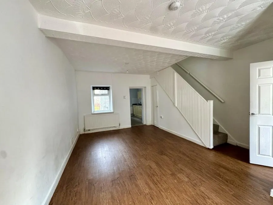 Odessa Street, Dowlais, CF48, photo 3