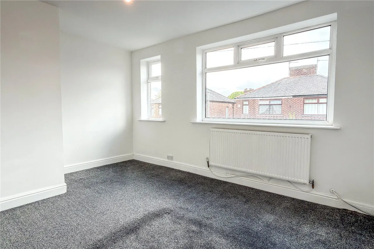 Dunkerley Avenue, Failsworth, M35, photo 8