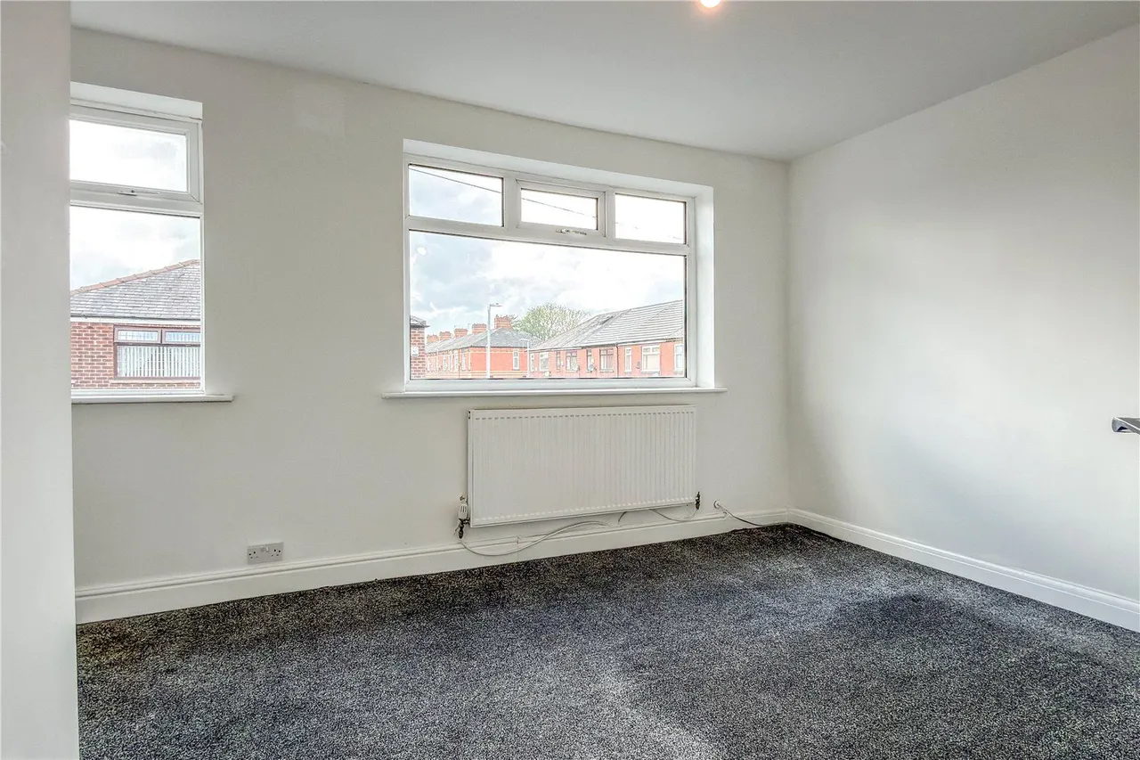 Dunkerley Avenue, Failsworth, M35, photo 7