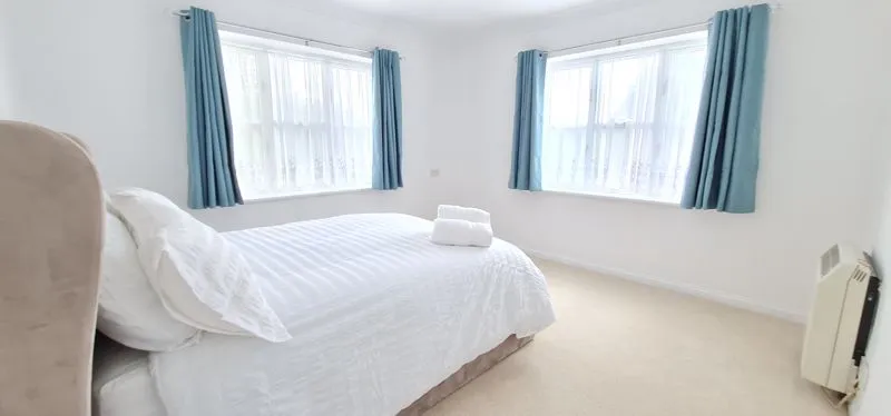 Rayleigh Road, Eastwood, Essex, SS9 5PZ, photo 12