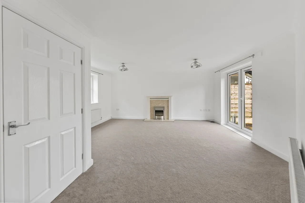 Southwold Crescent, Great Sankey, Warrington, Warrington, WA5 3SG, photo 12