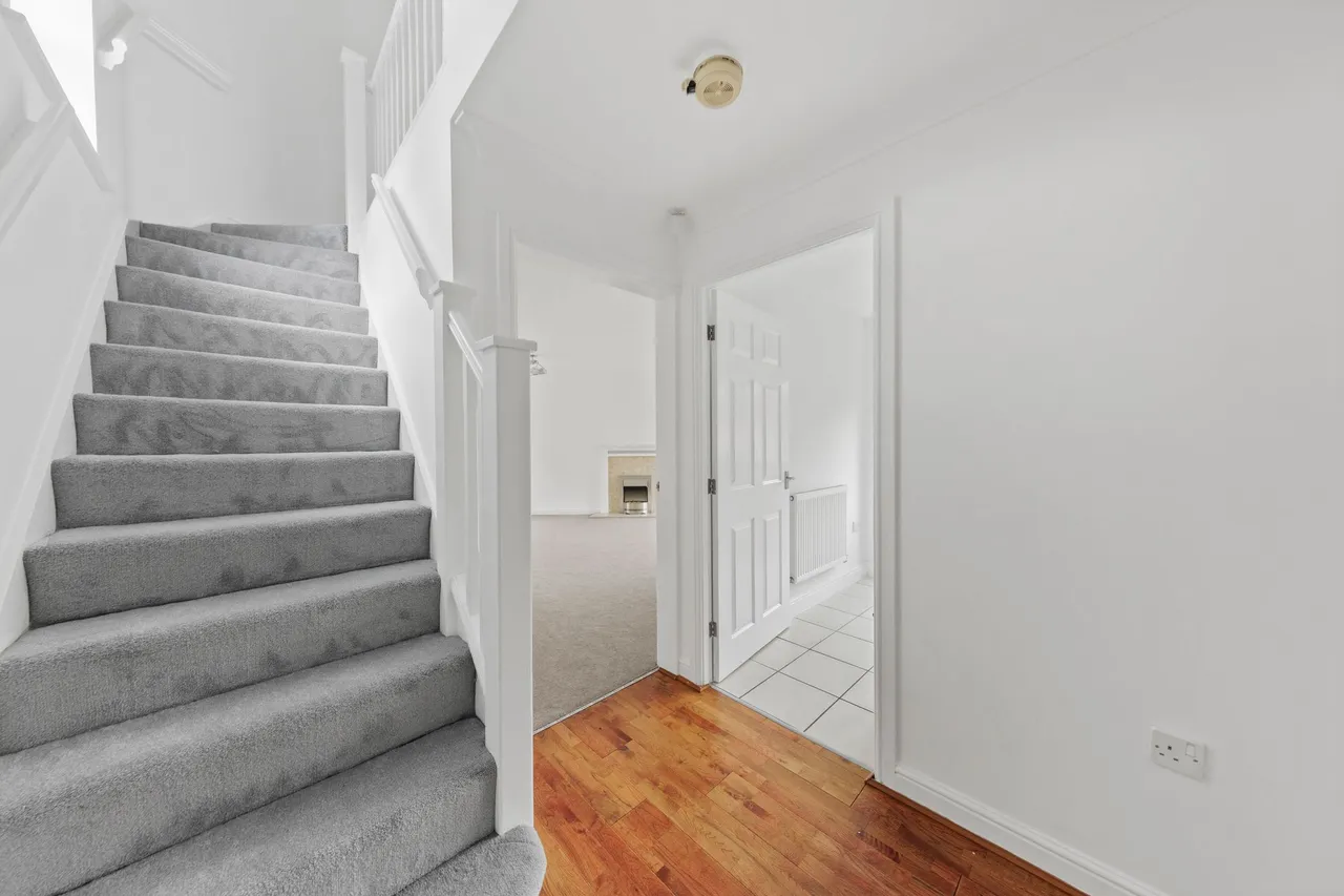 Southwold Crescent, Great Sankey, Warrington, Warrington, WA5 3SG, photo 6