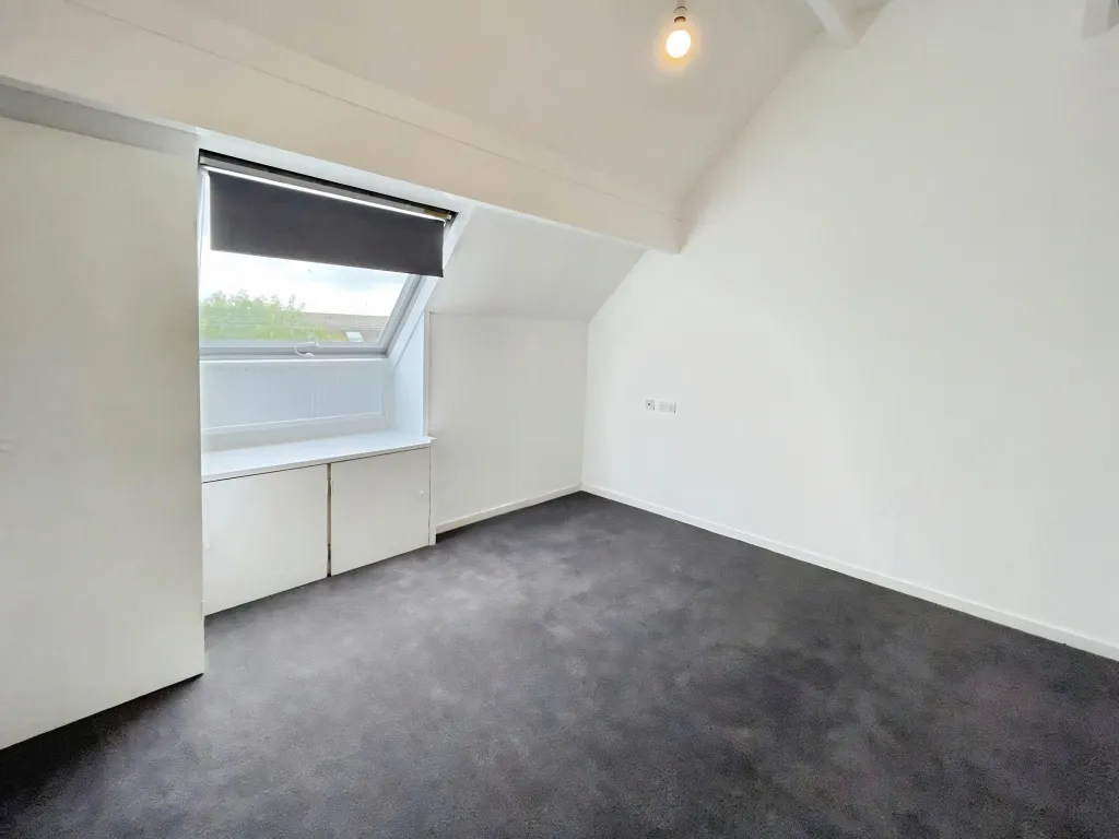 Rent Includes Water Gas Supply PETERBOROUGH, PE2, photo 5