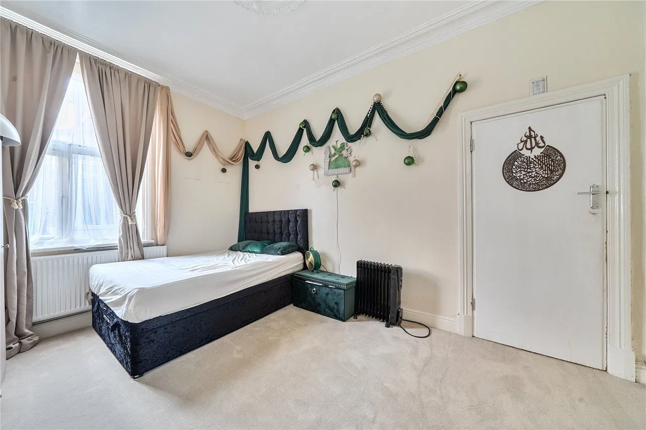 Whalley New Road, Blackburn, BB1, photo 8