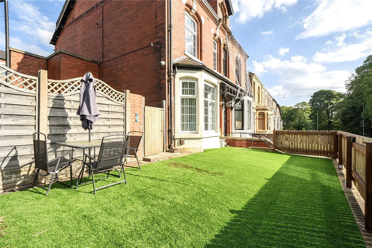 Whalley New Road, Blackburn, BB1, photo 17