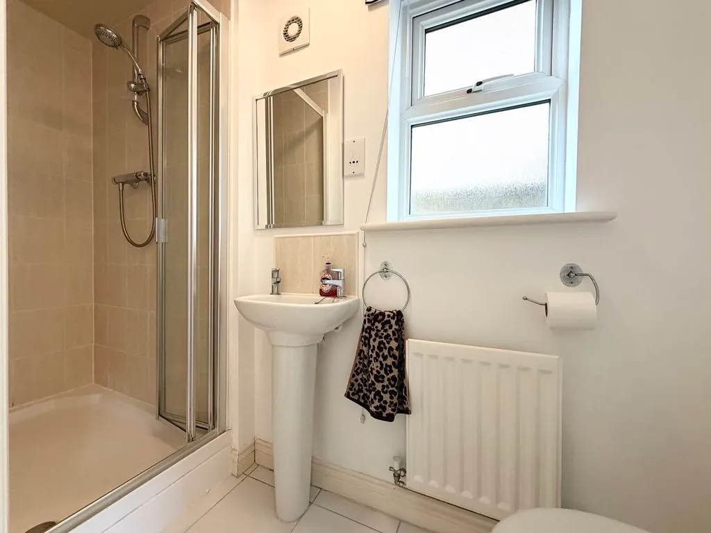 For SaleHazel Pear Close, Horwich, photo 11