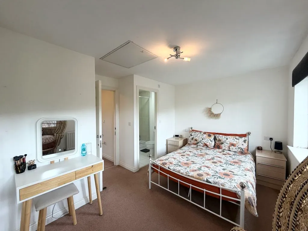 For SaleHazel Pear Close, Horwich, photo 8