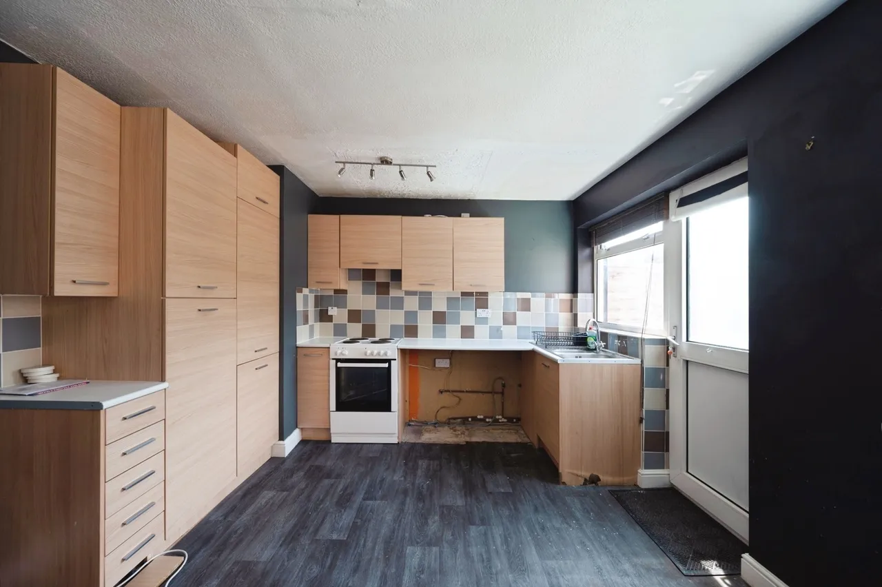 Elm Grove, Hayling Island, PO11, photo 2