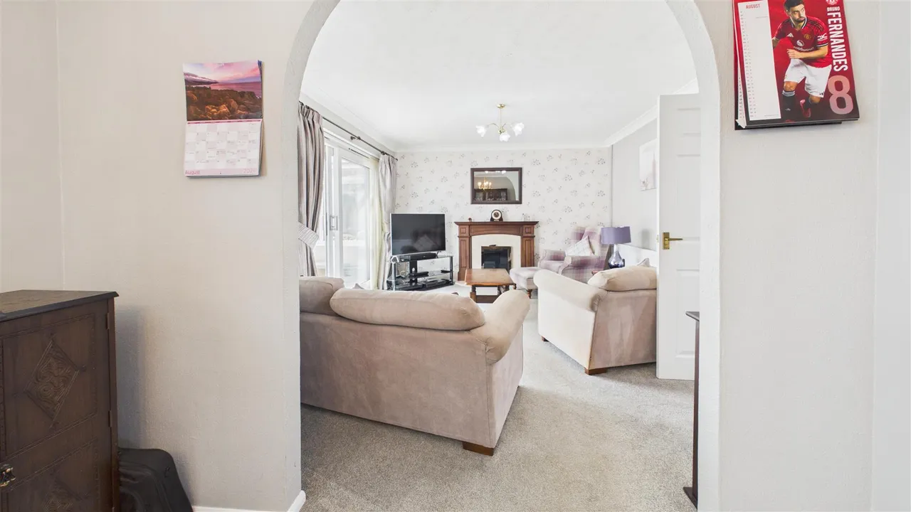 The Parslins, DEEPING ST JAMES, photo 4
