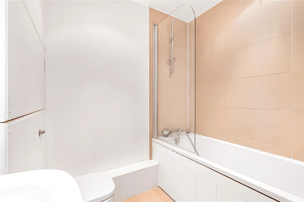 New Park Road, London, SW2, photo 6