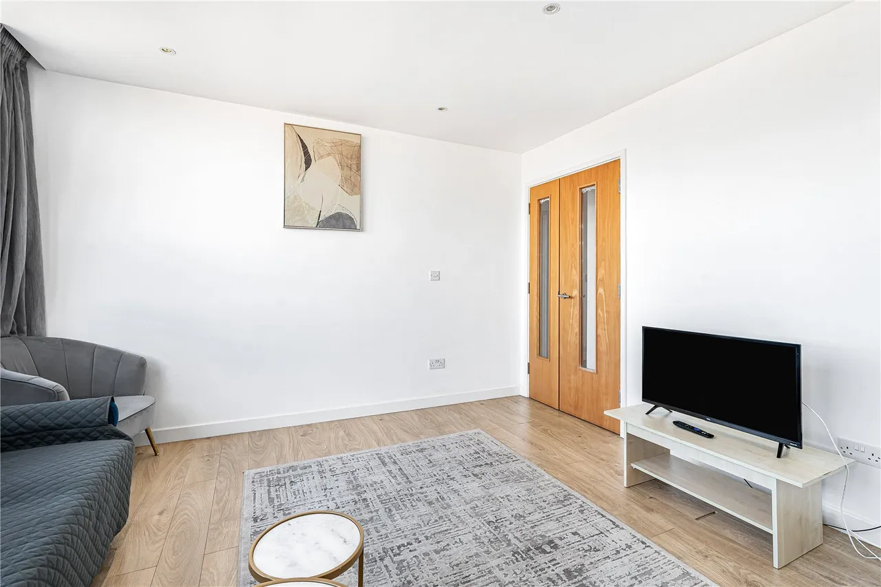 New Park Road, London, SW2, photo 15