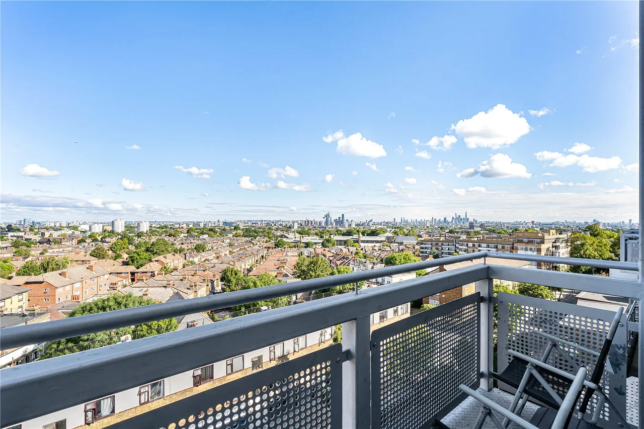 New Park Road, London, SW2, photo 8