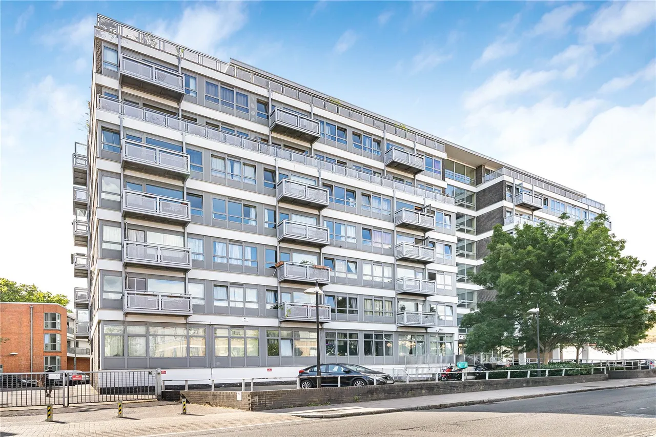 New Park Road, London, SW2, photo 23