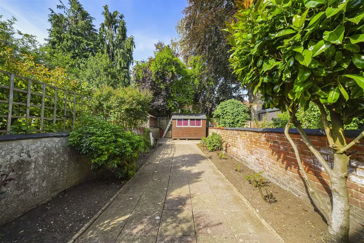 Albert Promenade, Loughborough, photo 20