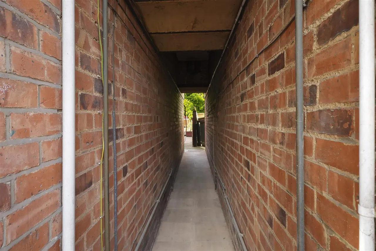 Albert Promenade, Loughborough, photo 22