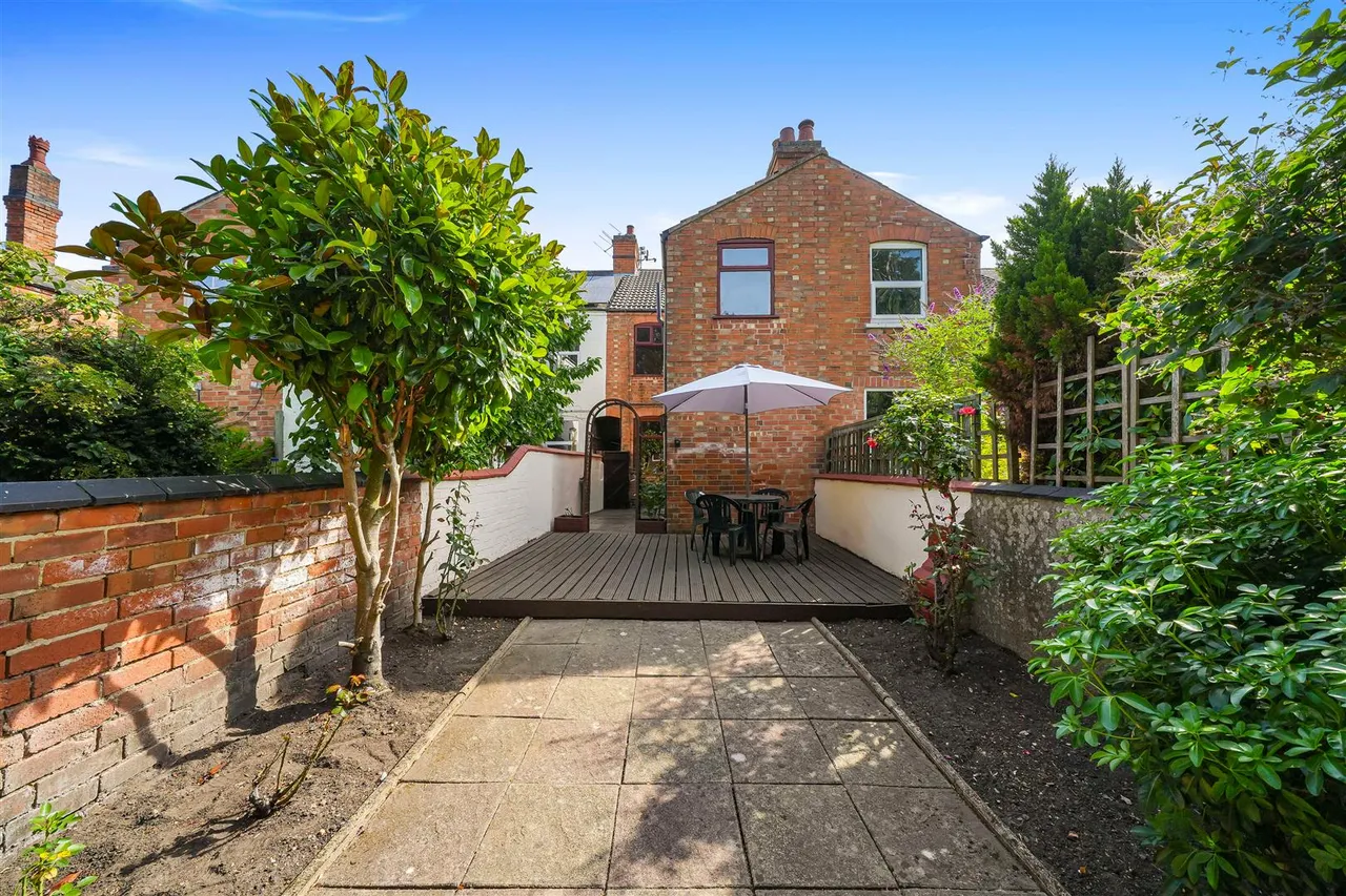 Albert Promenade, Loughborough, photo 18