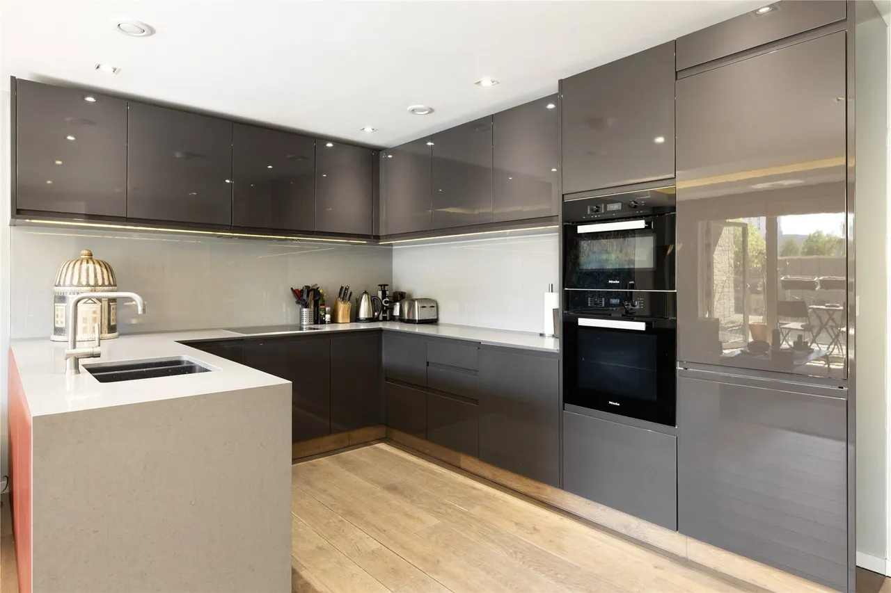 Farm Lane, London, SW6, photo 4