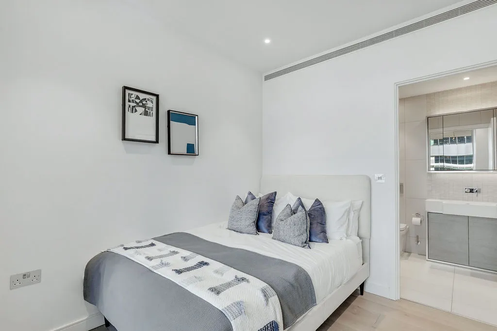 Water Street, Vertus, E14, photo 8