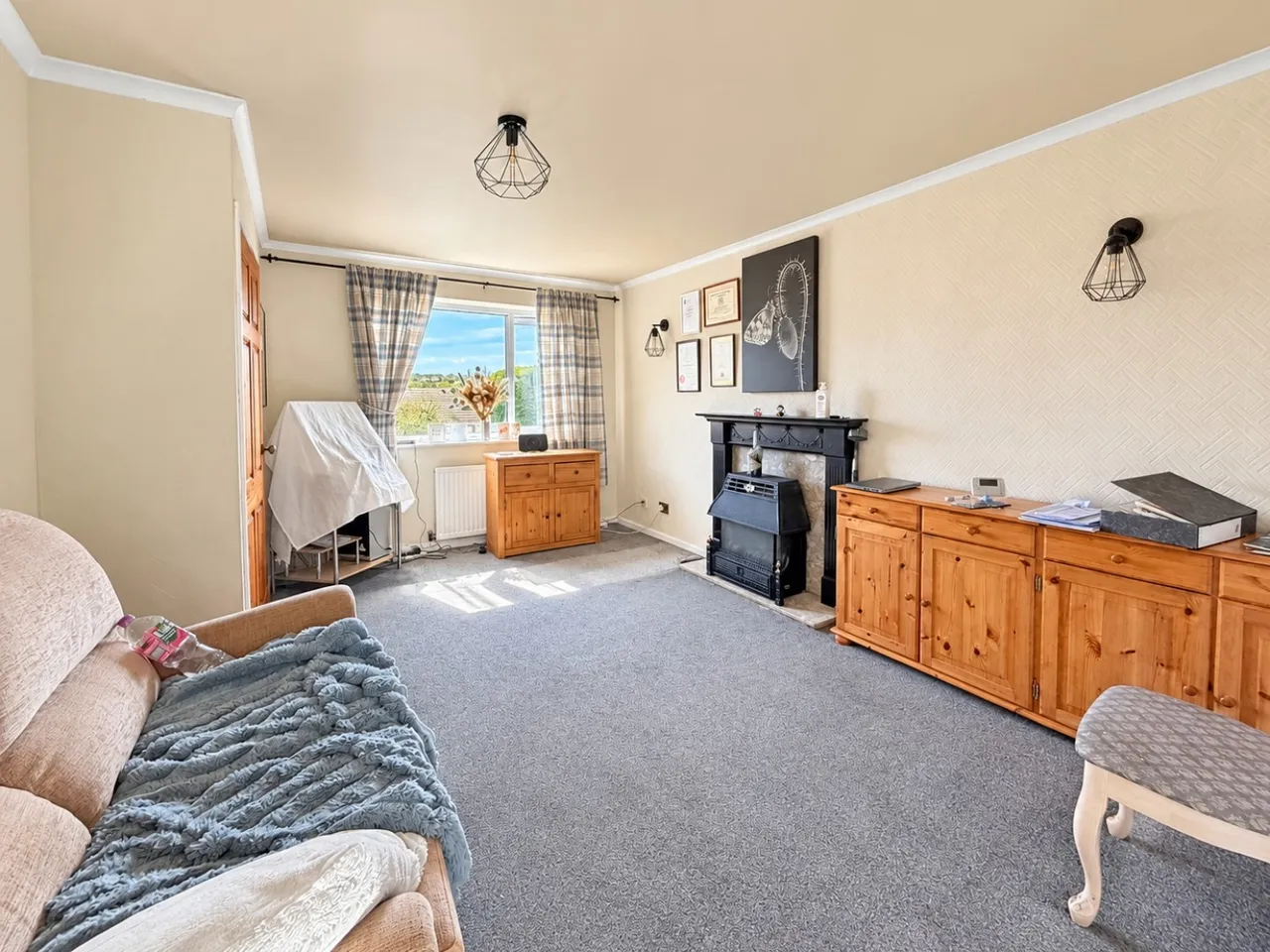 Denby Close, Liversedge, WF15, photo 2