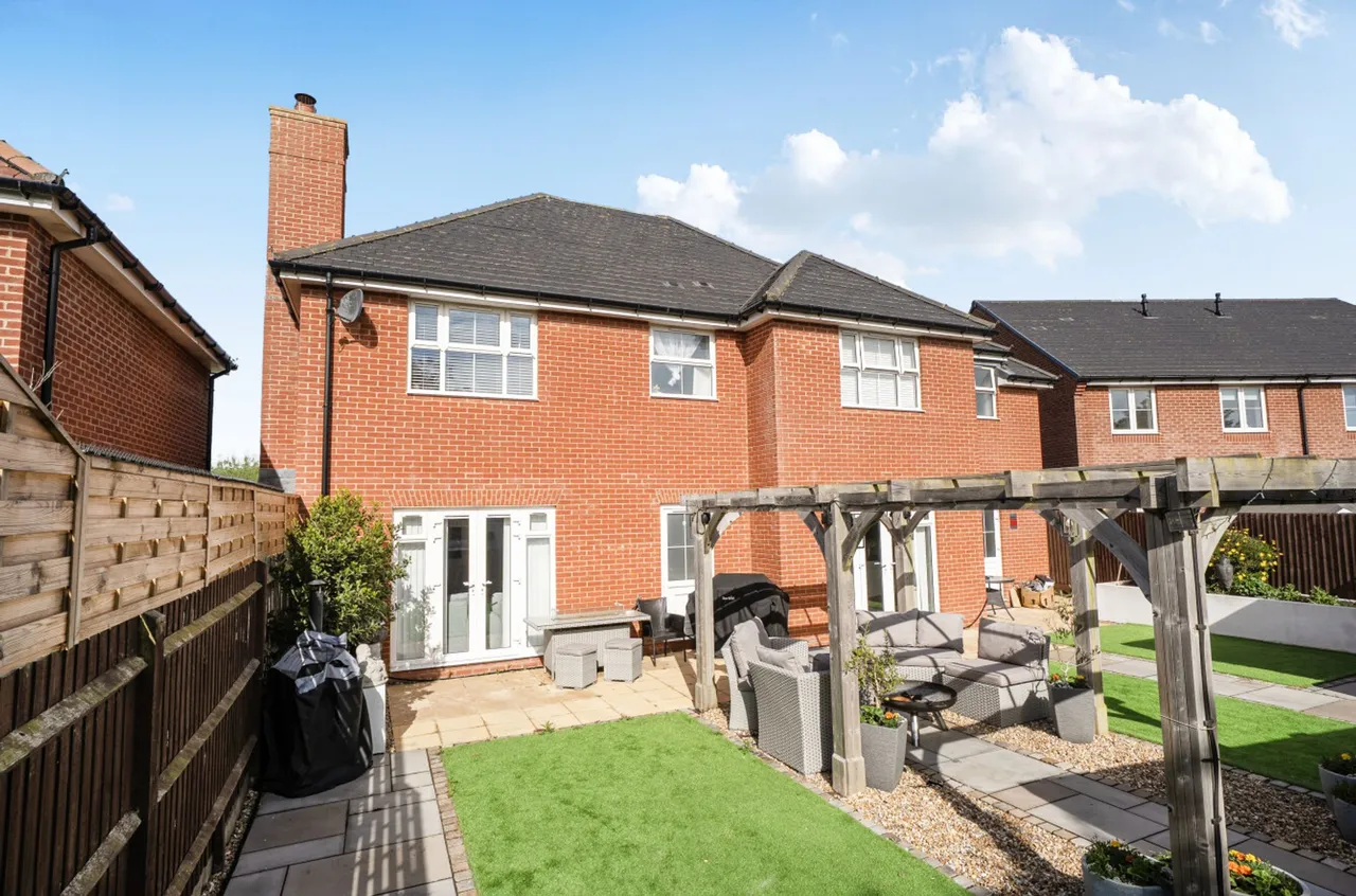 Maple Drive, Bracklesham Bay, PO20, photo 25