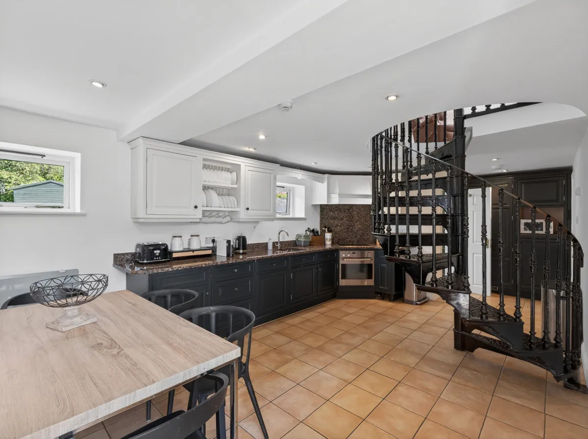 Southend, Henley-on-thames, RG9, photo 41