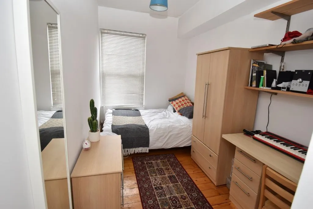 Davenport Avenue, Withington, M20, photo 5