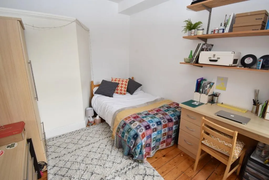 Davenport Avenue, Withington, M20, photo 6