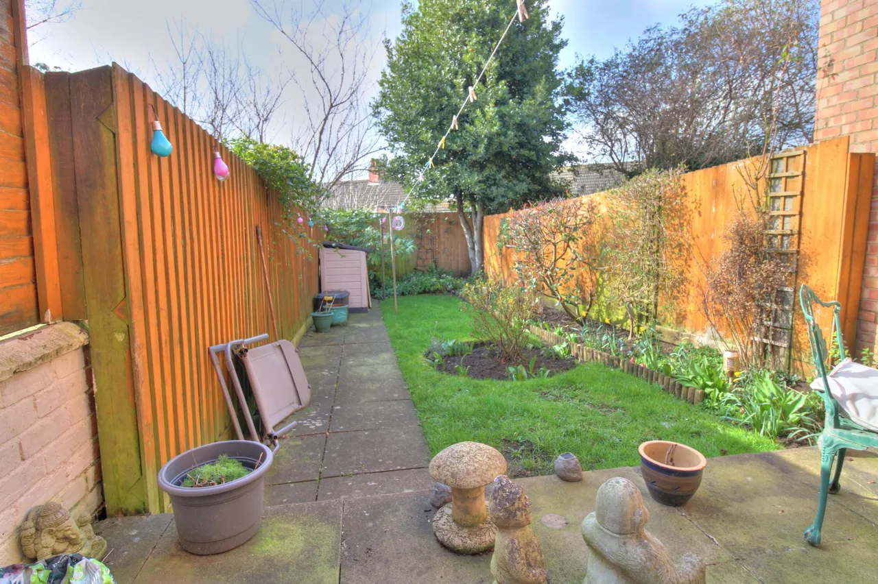 Leslie Road, Northampton, NN2, photo 22