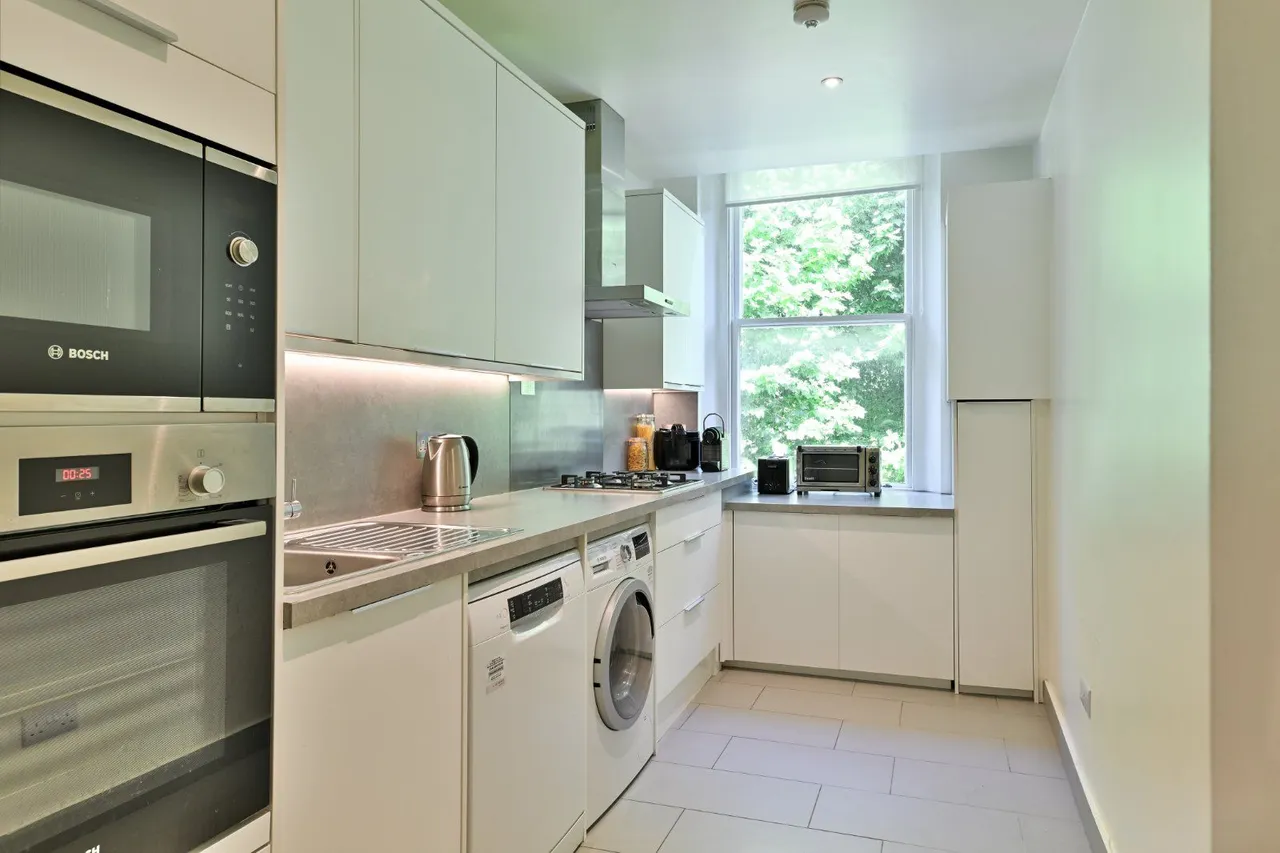 Barkston Gardens, Earl's Court, London, SW5 0ES, photo 3