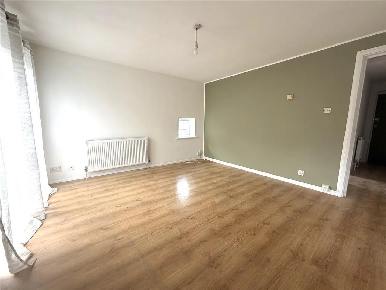 1 bed flat to rent — Maple Road, Hayes