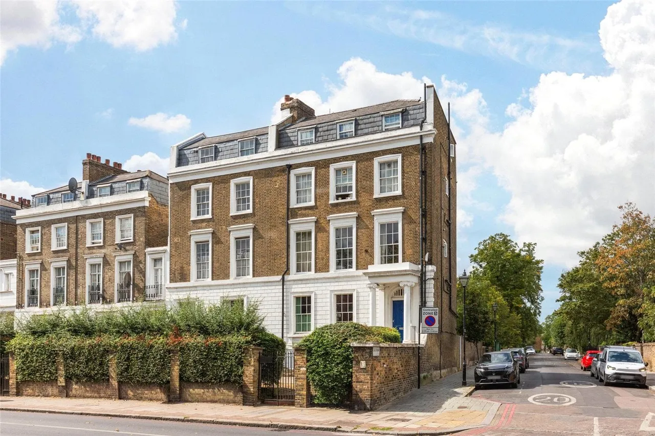 Brixton Road, London, SW9, photo 9
