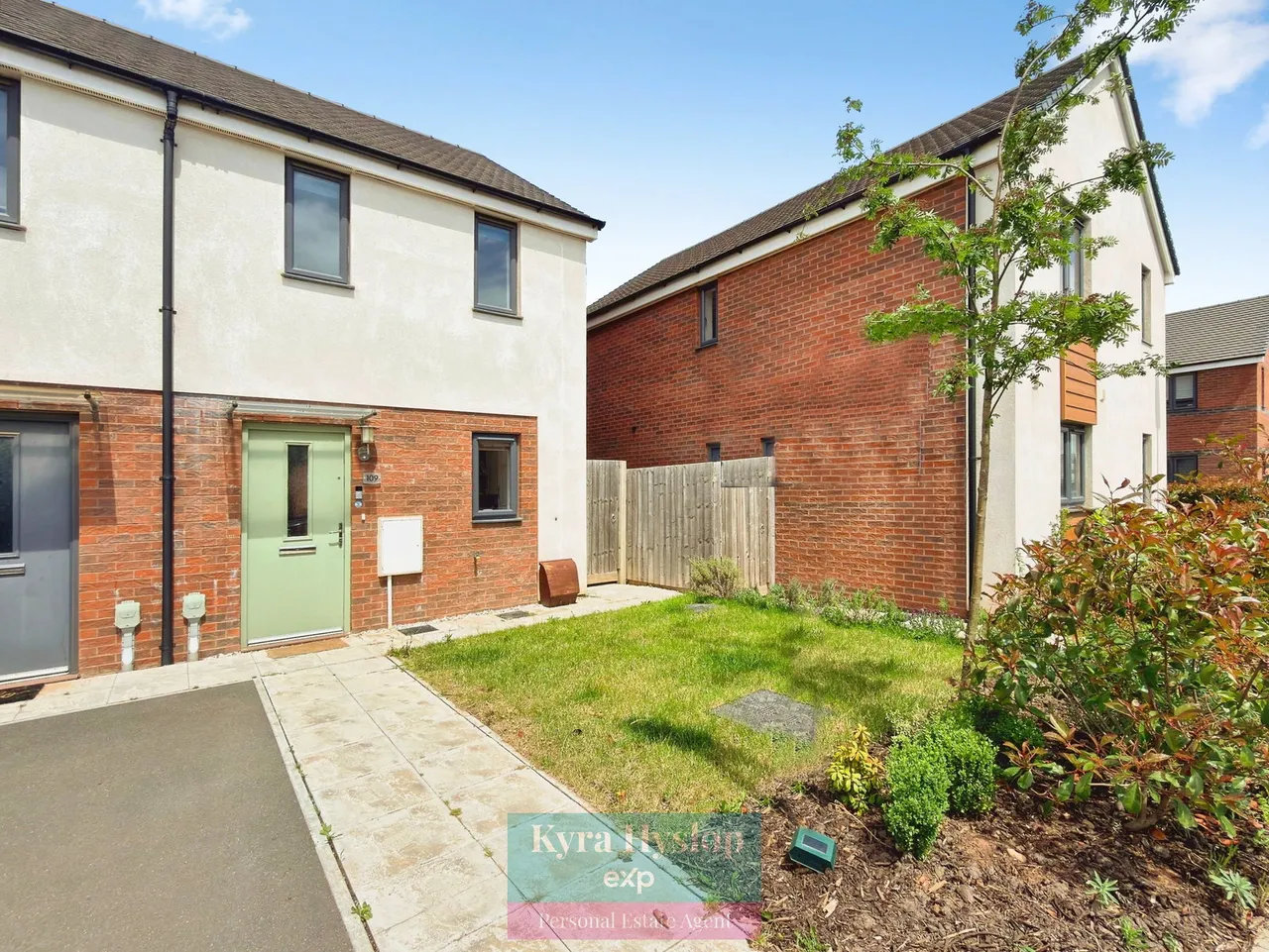 2 bed house for sale, Hutchings Drive, Tithebarn, EX1