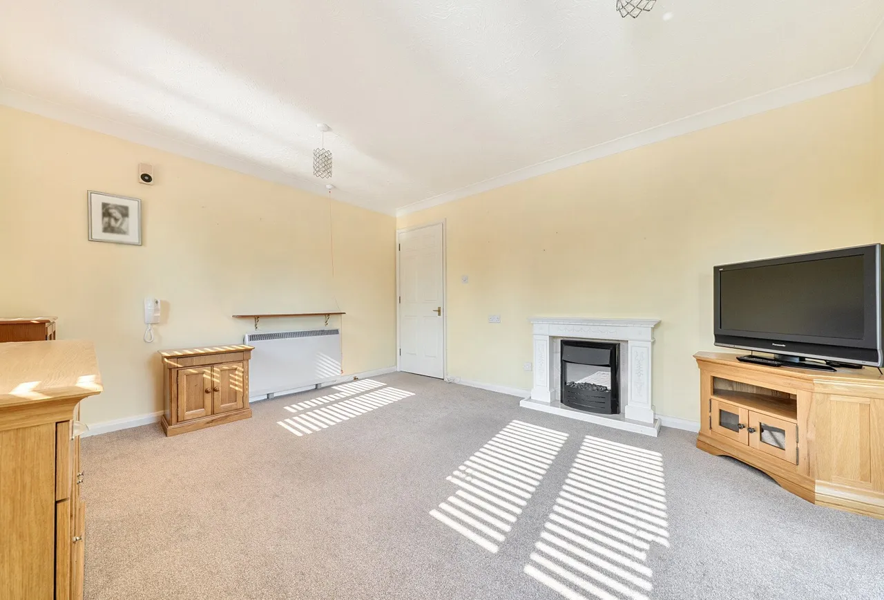 Reigate Hill, Reigate, RH2 9NF, photo 2