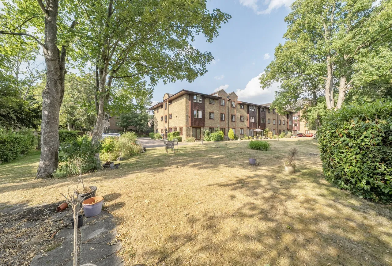 Reigate Hill, Reigate, RH2 9NF, photo 12