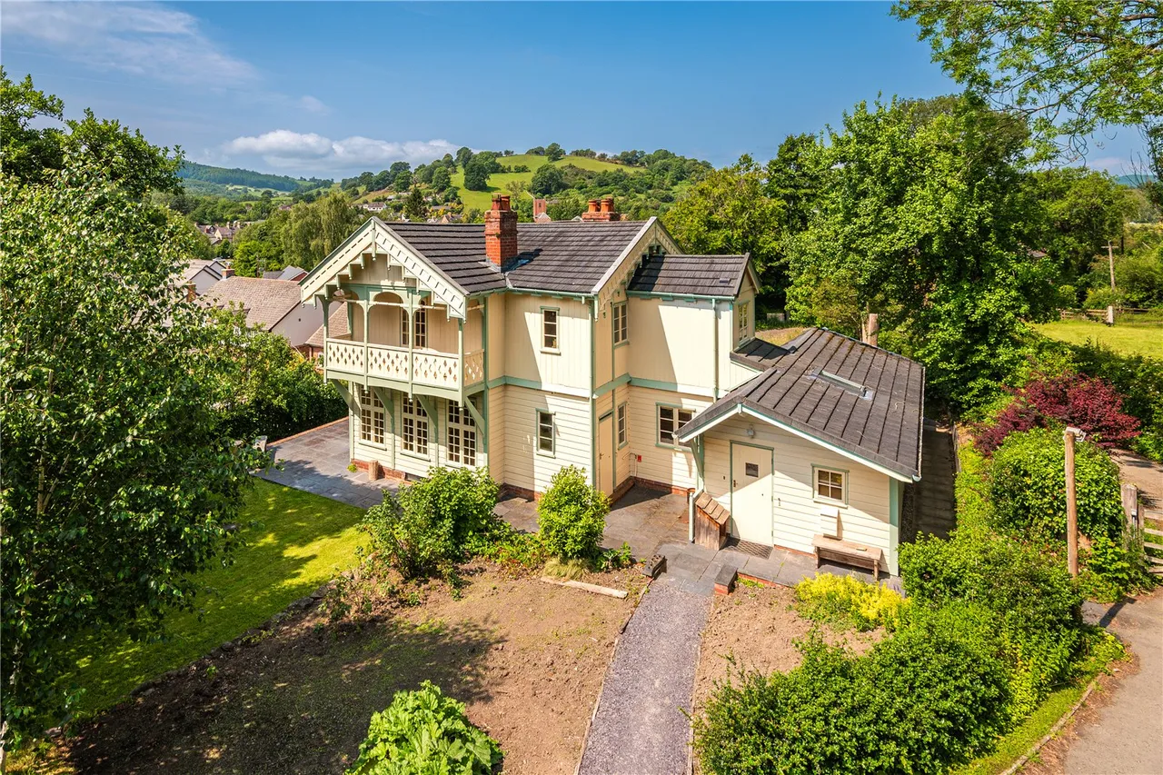 Cae Boncyn Lane, Llanfyllin, photo 22