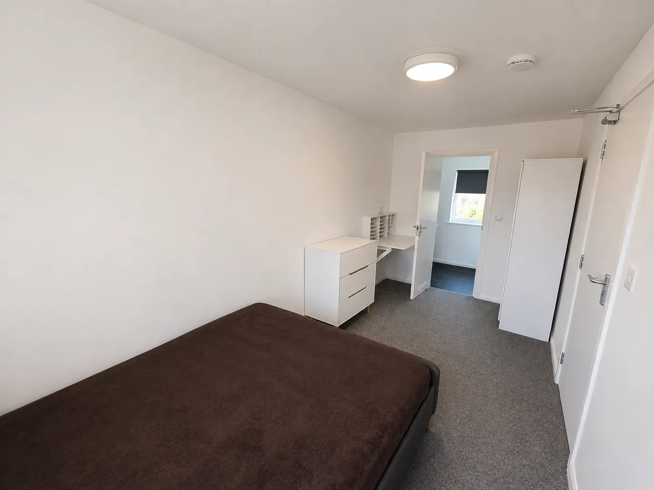Tyne Road, Room One CORBY, NN17, photo 2