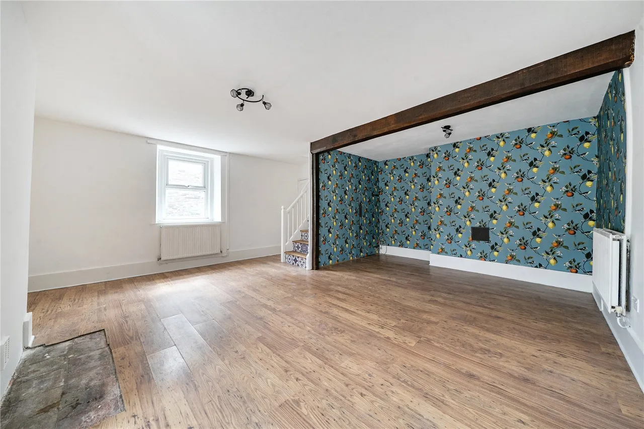 Bron Y Garth, Cottage Lane, Talgarth, Brecon, LD3 0AE, photo 3