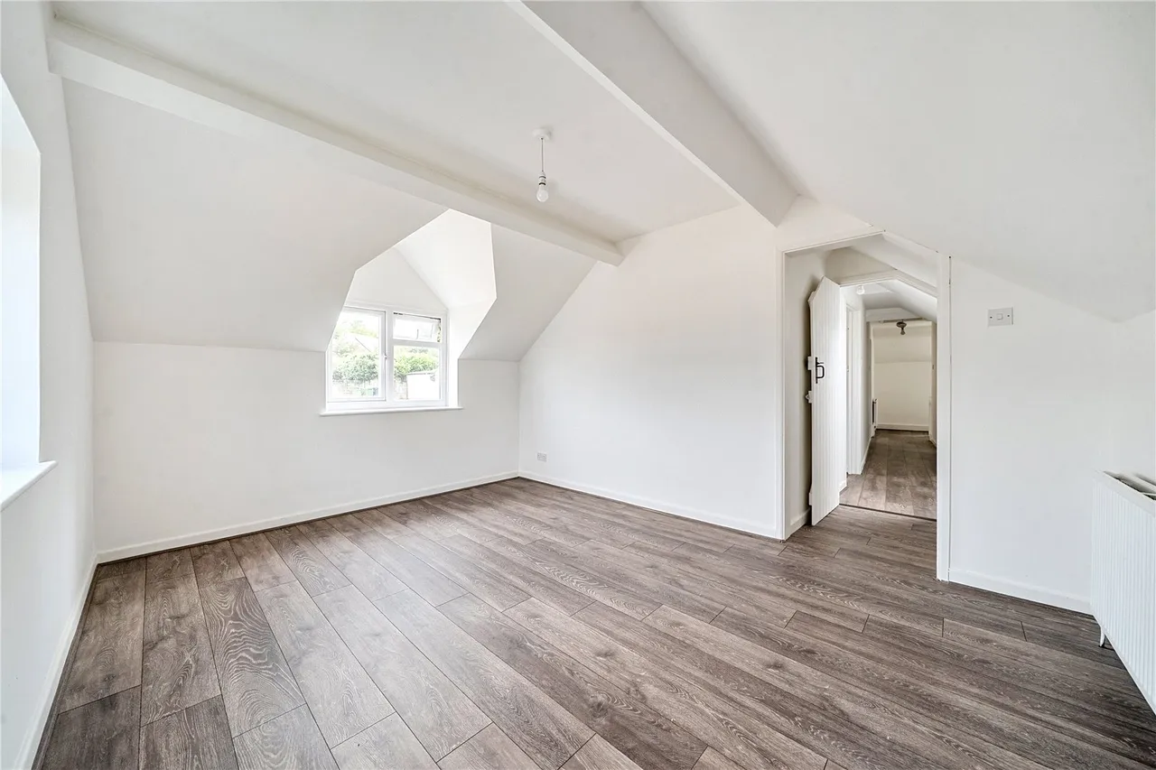 Bron Y Garth, Cottage Lane, Talgarth, Brecon, LD3 0AE, photo 11