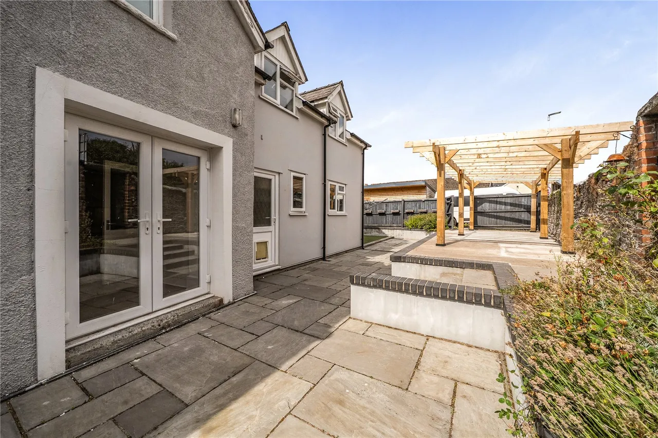 Bron Y Garth, Cottage Lane, Talgarth, Brecon, LD3 0AE, photo 18
