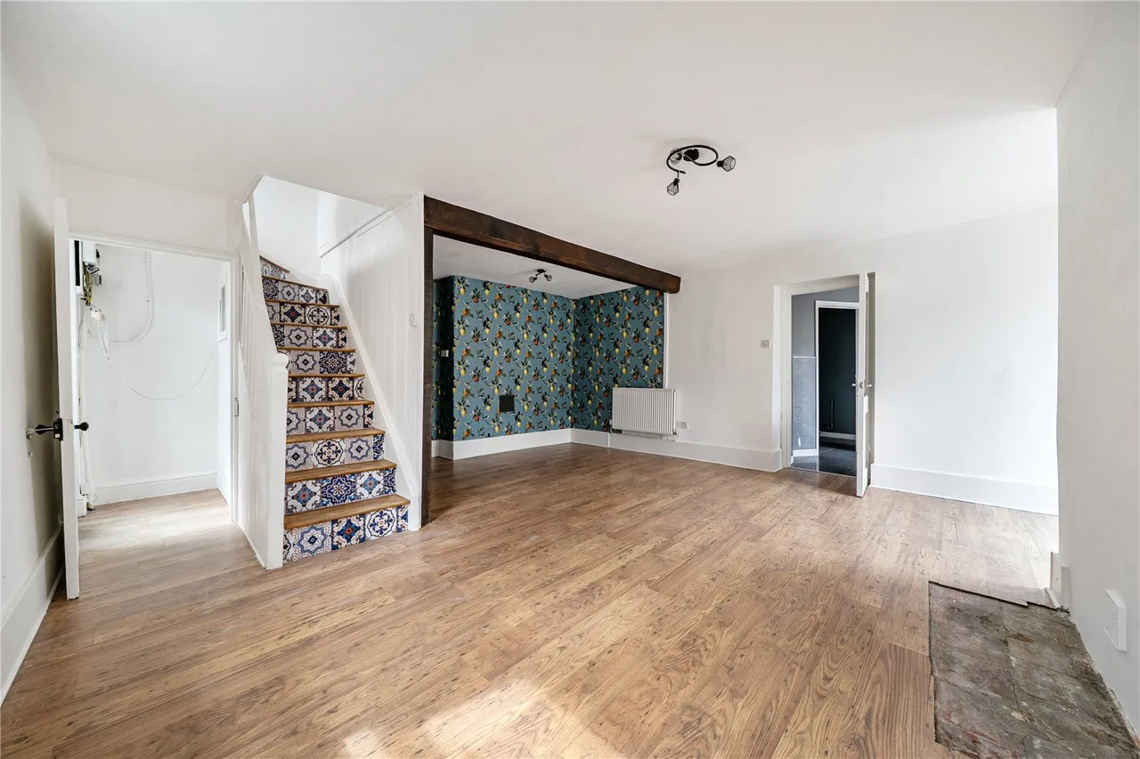 Bron Y Garth, Cottage Lane, Talgarth, Brecon, LD3 0AE, photo 2