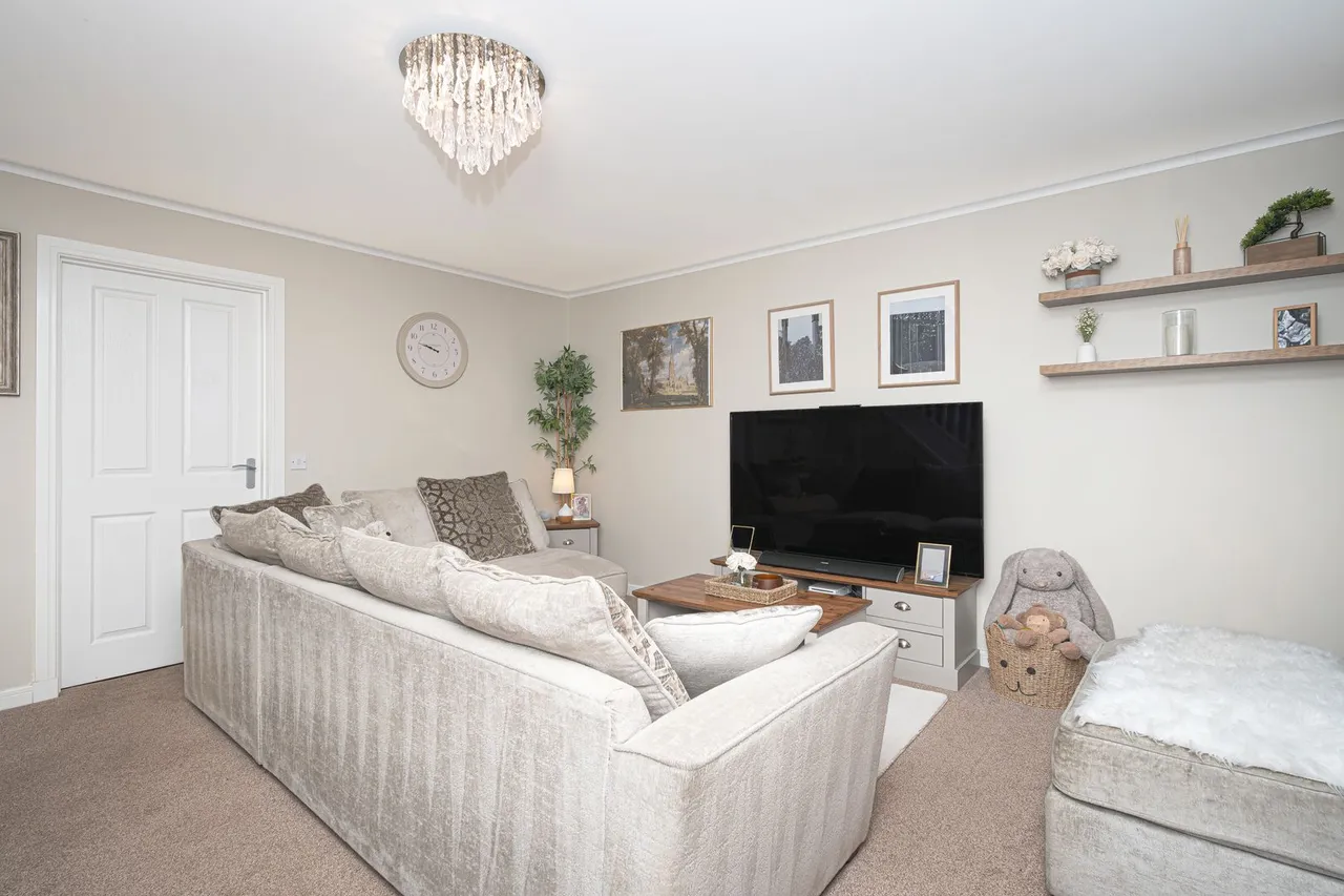 Hilton Road, Cowdenbeath, KY4, photo 10