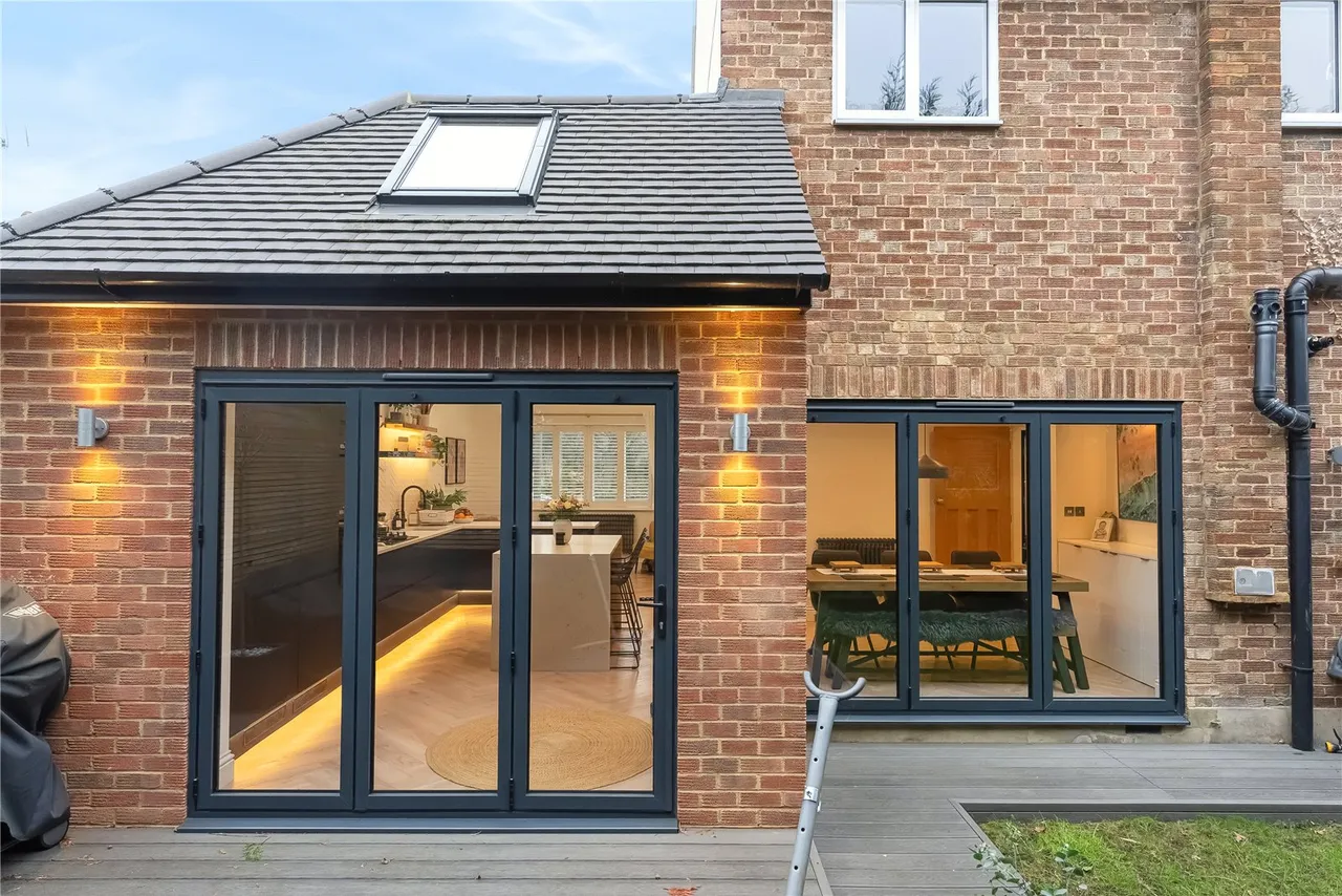 Edward Road, Hampton Hill, TW12 1LG, photo 15