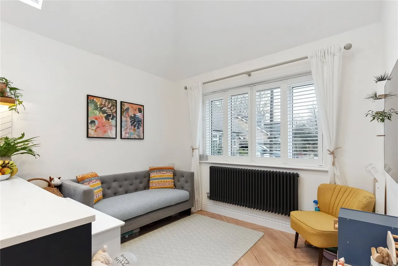 Edward Road, Hampton Hill, TW12 1LG, photo 7