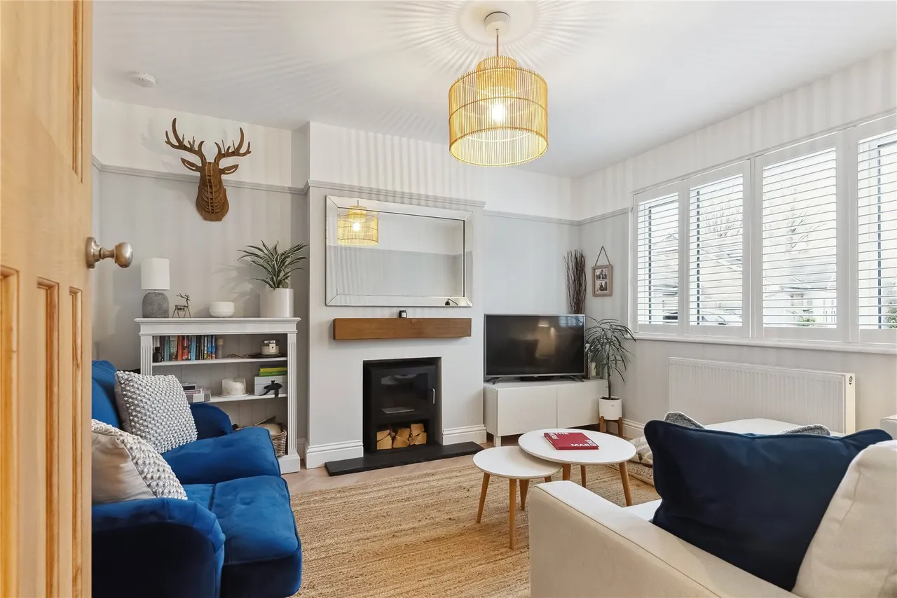 Edward Road, Hampton Hill, TW12 1LG, photo 3
