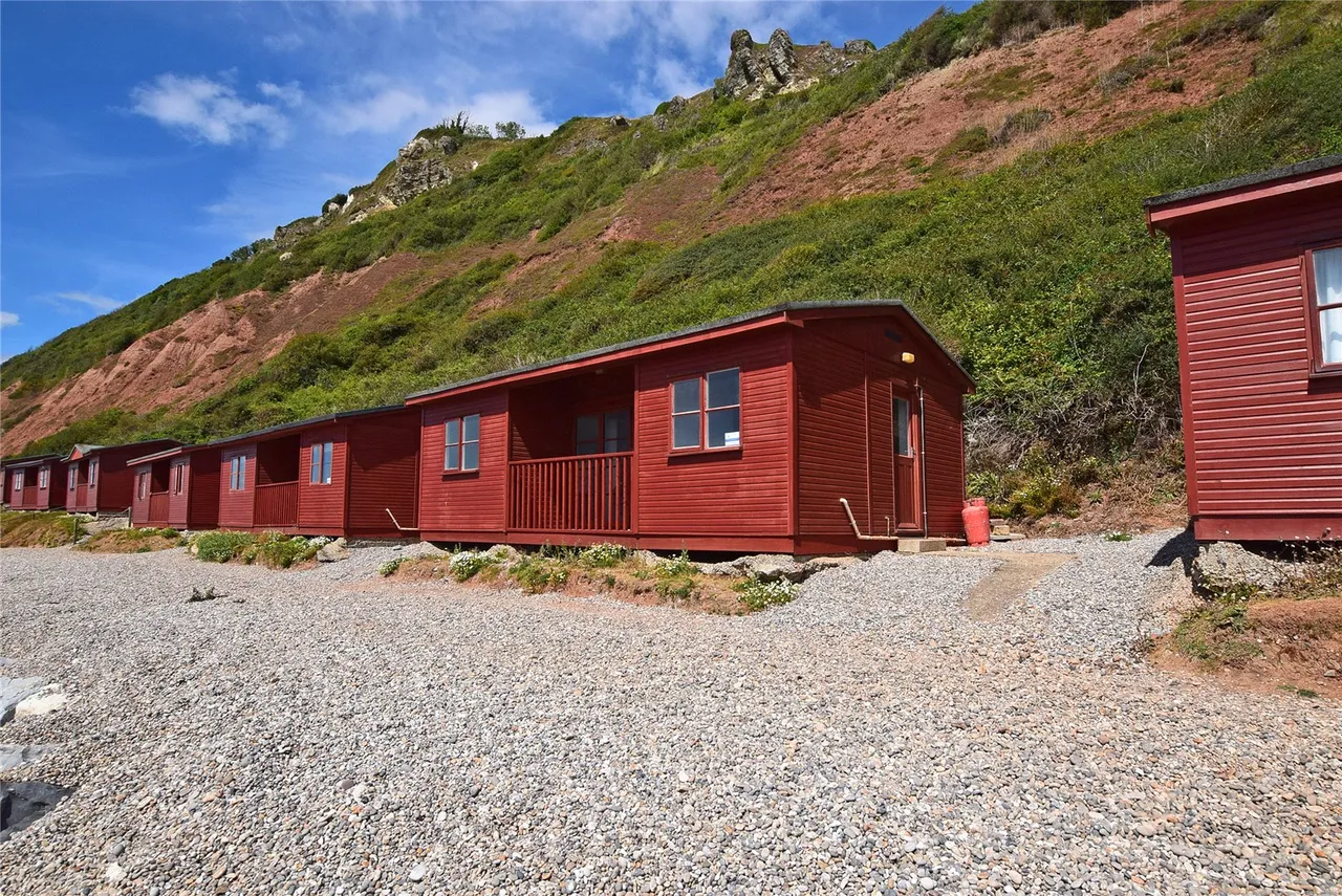 West Beach, Branscombe, Seaton, Devon, EX12 3DP, photo 5