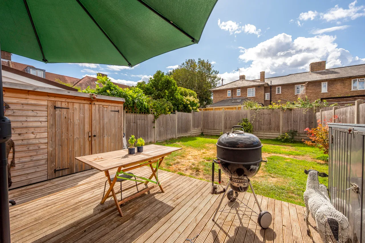 3 Swinburne Road, London, photo 3