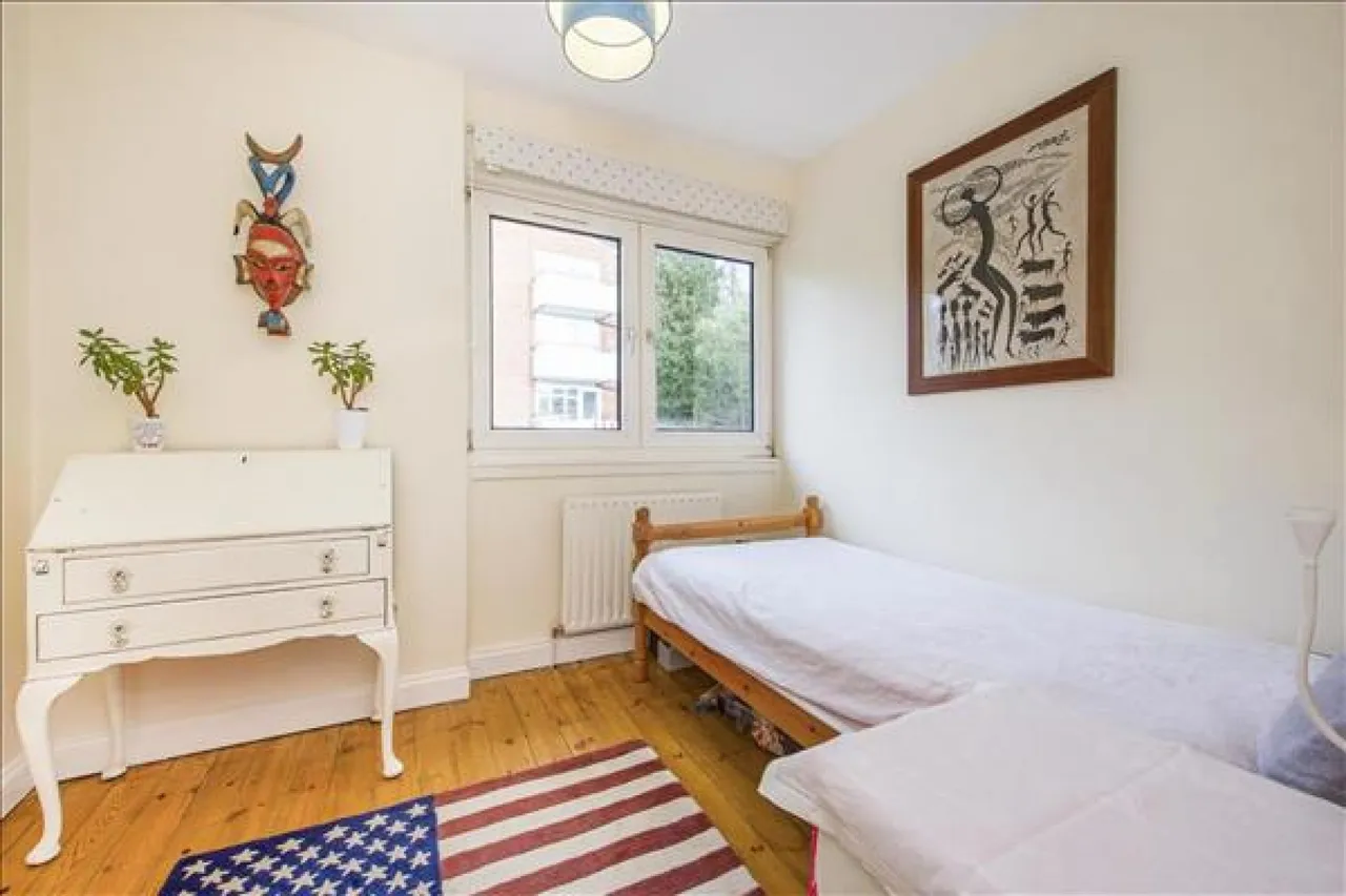 Norley Vale, London, photo 5